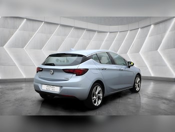 Used Vauxhall Astra 2017 for sale - 79440975: Photo