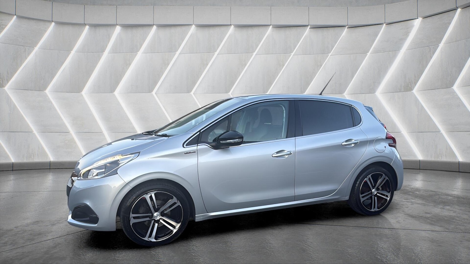 Used Peugeot 208 2018 for sale - 77524053: Photo 6