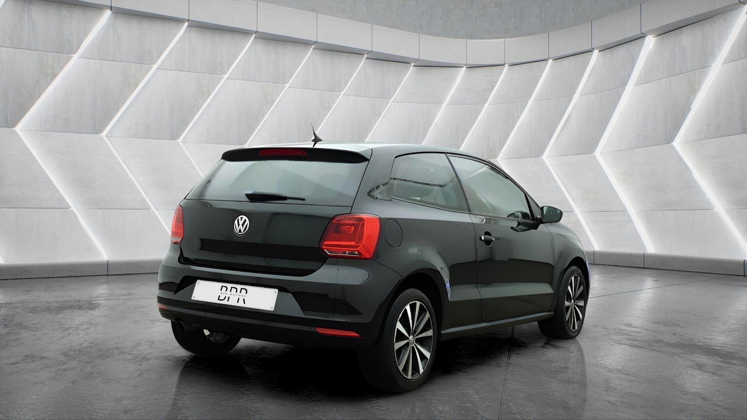 Used Volkswagen Polo 2015 for sale - 77586049: Photo 4