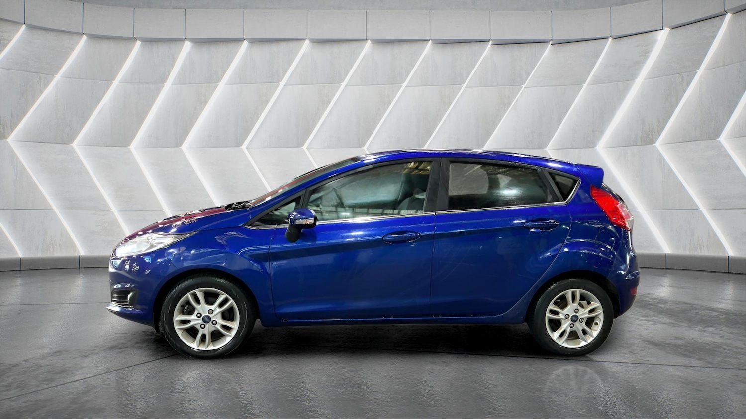 Used Ford Fiesta 2015 for sale - 77525130: Photo 6