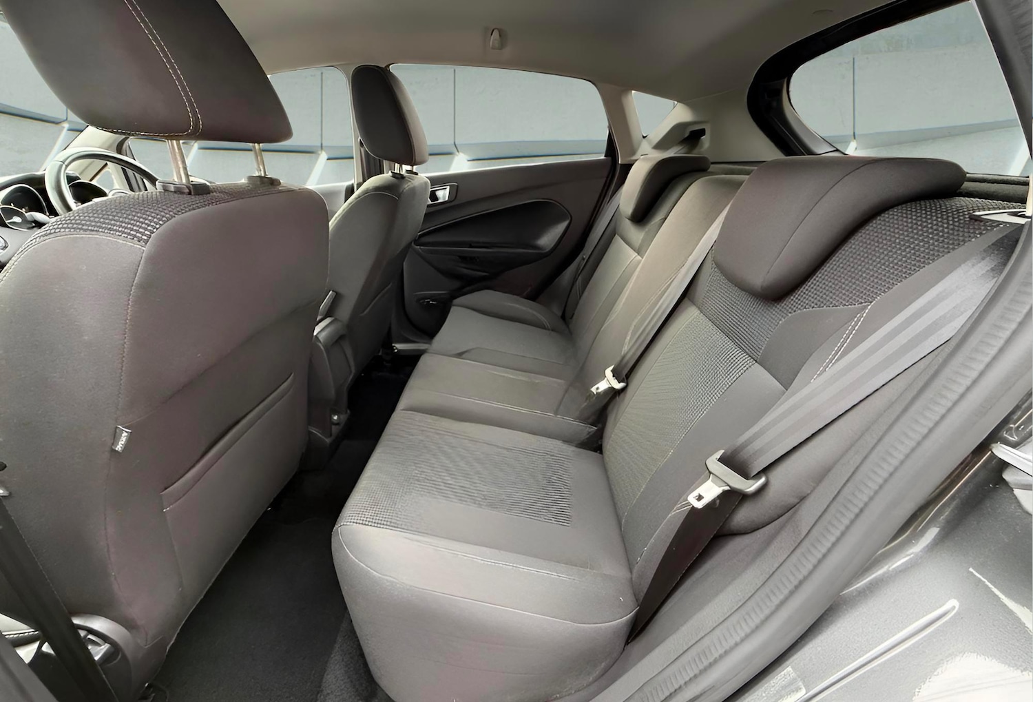 Used Ford Fiesta 2015 for sale - 77525130: Photo 8