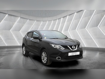 Used Nissan Qashqai 2017 for sale - 78855070: Photo