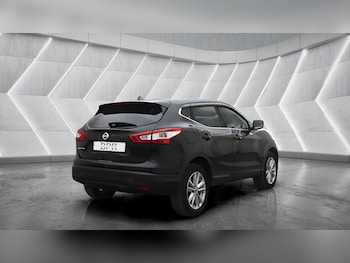 Used Nissan Qashqai 2017 for sale - 78855070: Photo