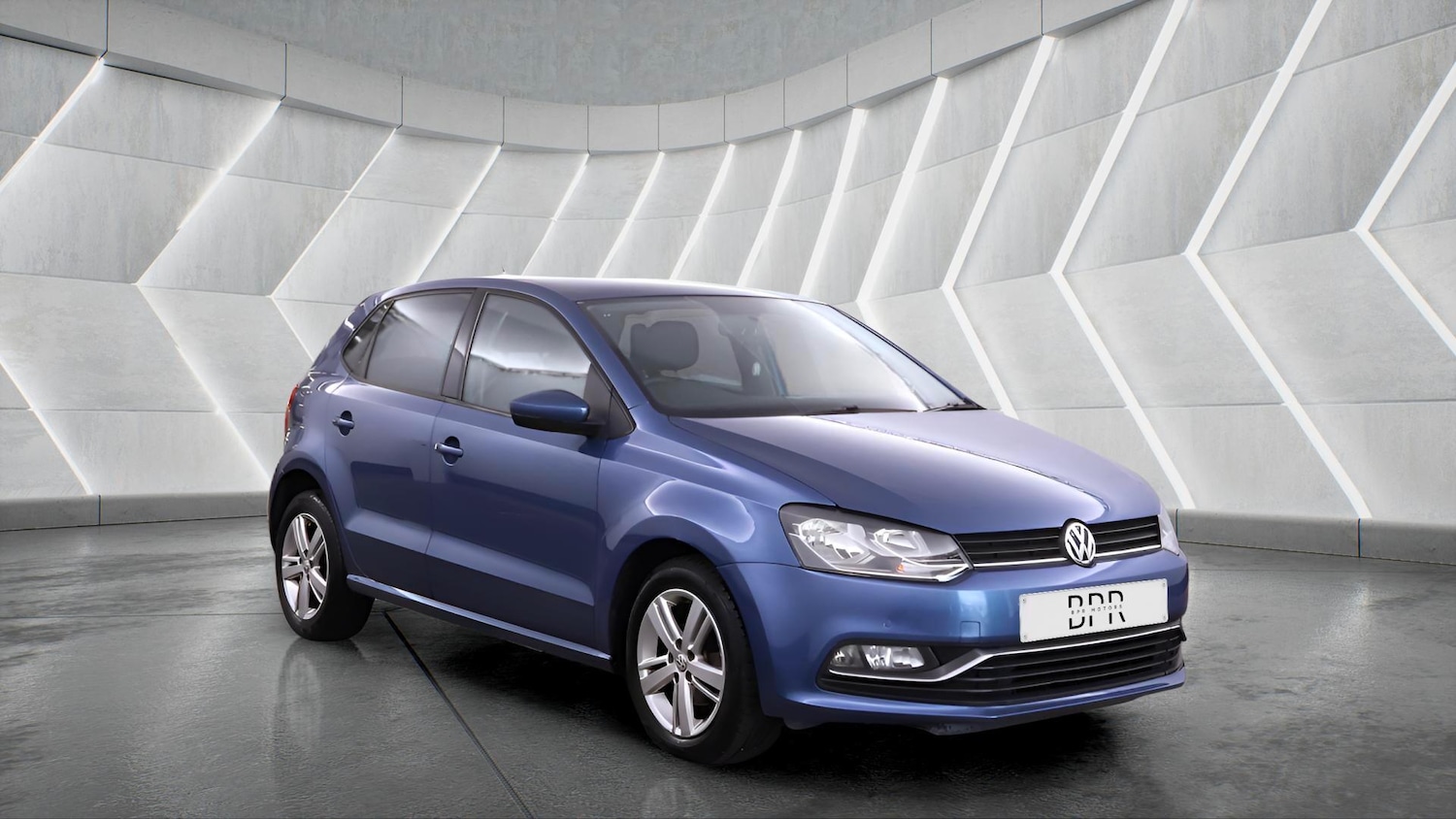 Used Volkswagen Polo for sale - 78148179: Photo 2