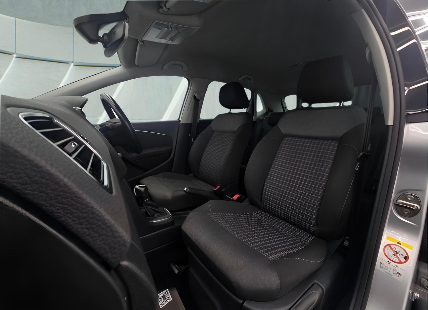 Used Volkswagen Polo for sale - 78148179: Photo 9