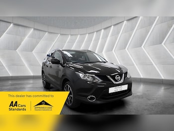 Used Nissan Qashqai 2017 for sale - 79292604: Photo