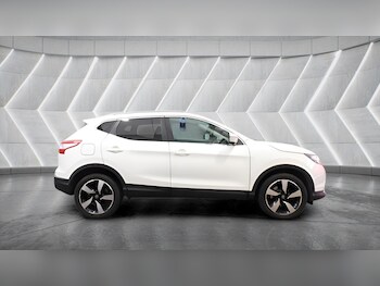 Used Nissan Qashqai 2015 for sale - 78231071: Photo