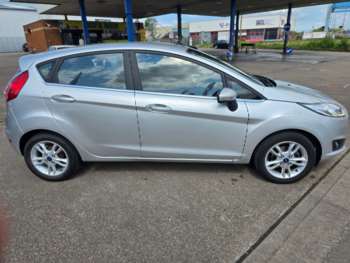 Used Ford Fiesta 2017 for sale - 75227363: Photo