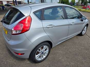 Used Ford Fiesta 2017 for sale - 75227363: Photo