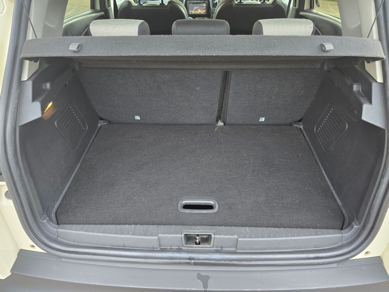 Used Renault Captur 2018 for sale - 76297389: Photo 18