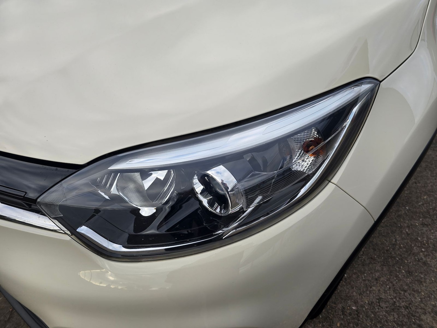 Used Renault Captur 2018 for sale - 76297389: Photo 28