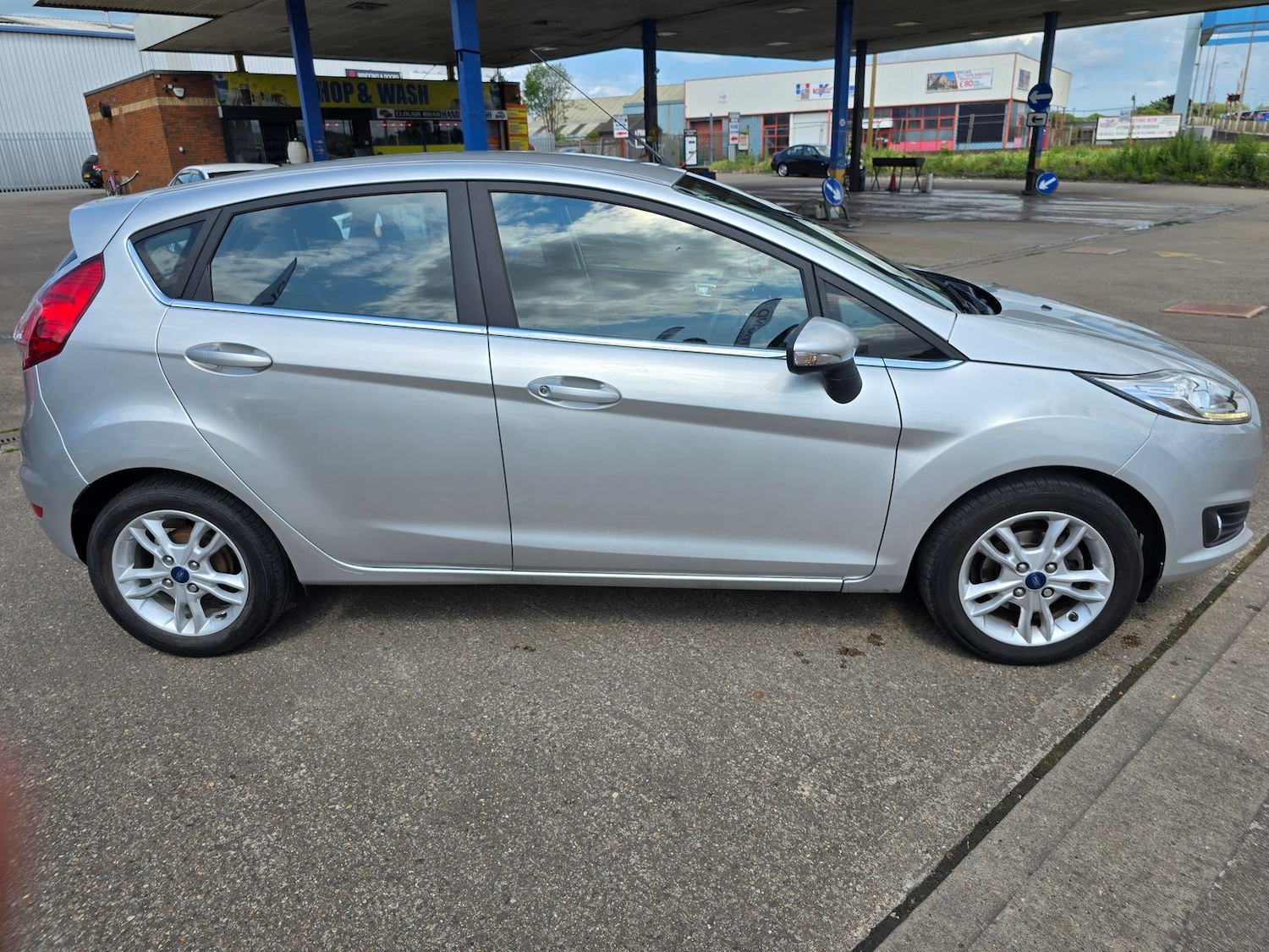 Used Ford Fiesta 2017 for sale - 76217015: Photo 3
