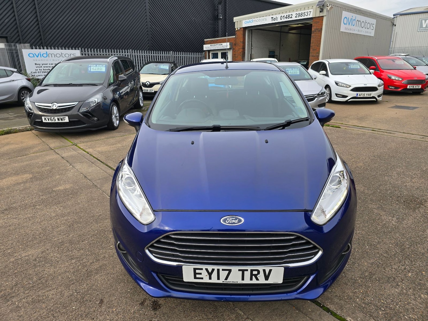 Used Ford Fiesta 2017 for sale - 76539740: Photo 2