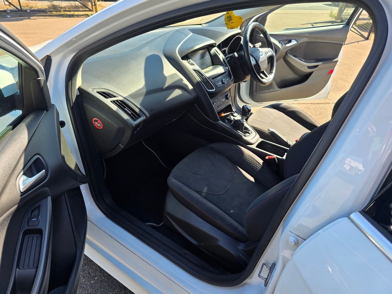 Used Ford Focus 2015 for sale - 75943493: Photo 17