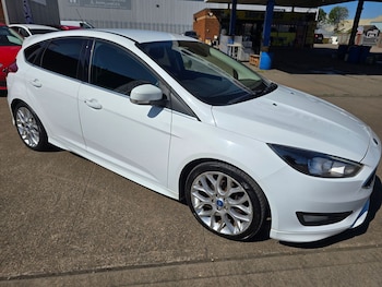 Used Ford Focus 2015 for sale - 75943493: Photo
