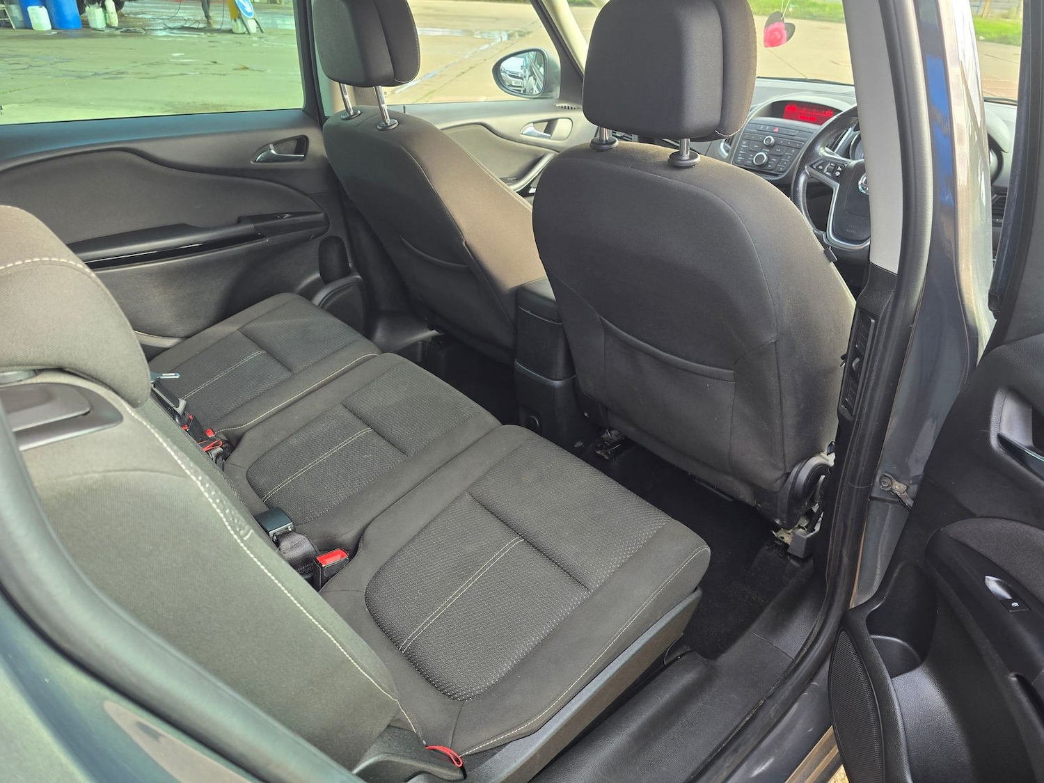 Used Vauxhall Zafira 2015 for sale - 76691652: Photo 15