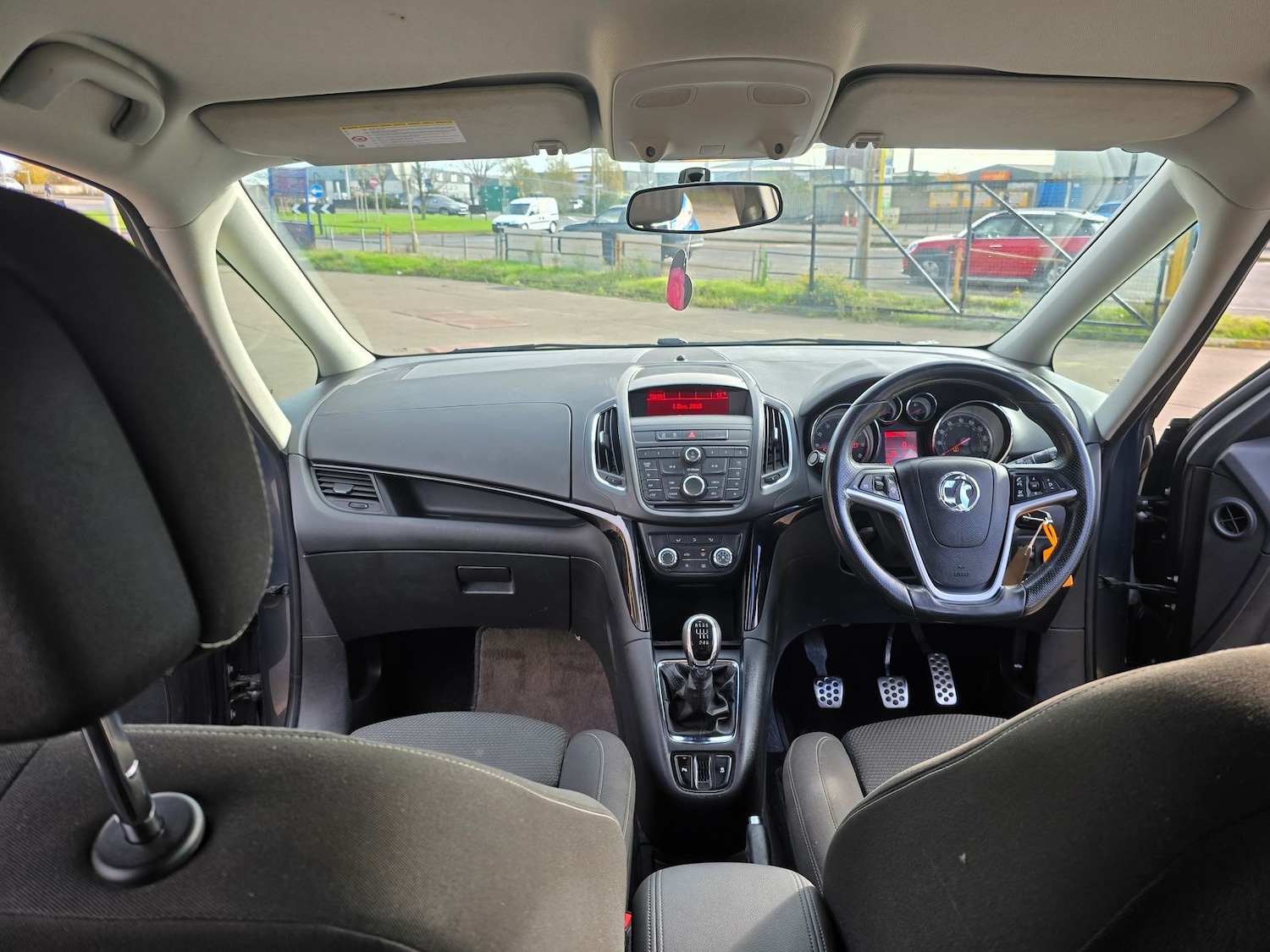 Used Vauxhall Zafira 2015 for sale - 76691652: Photo 21