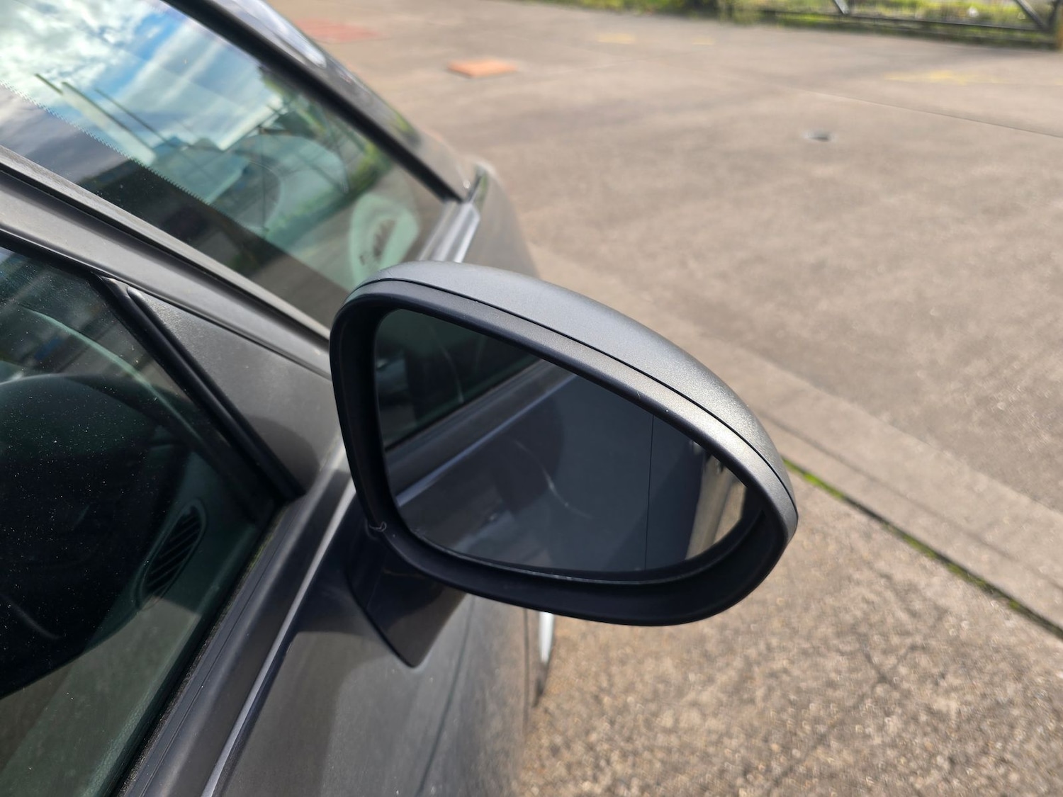 Used Vauxhall Zafira 2015 for sale - 76691652: Photo 27