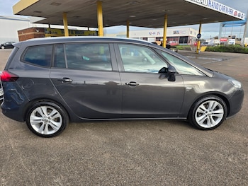 Used Vauxhall Zafira 2015 for sale - 76691652: Photo