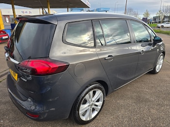 Used Vauxhall Zafira 2015 for sale - 76691652: Photo