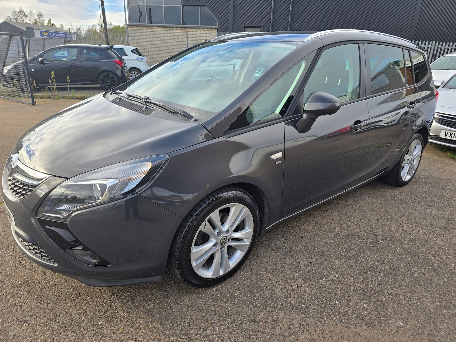 Used Vauxhall Zafira 2015 for sale - 76691652: Photo 8