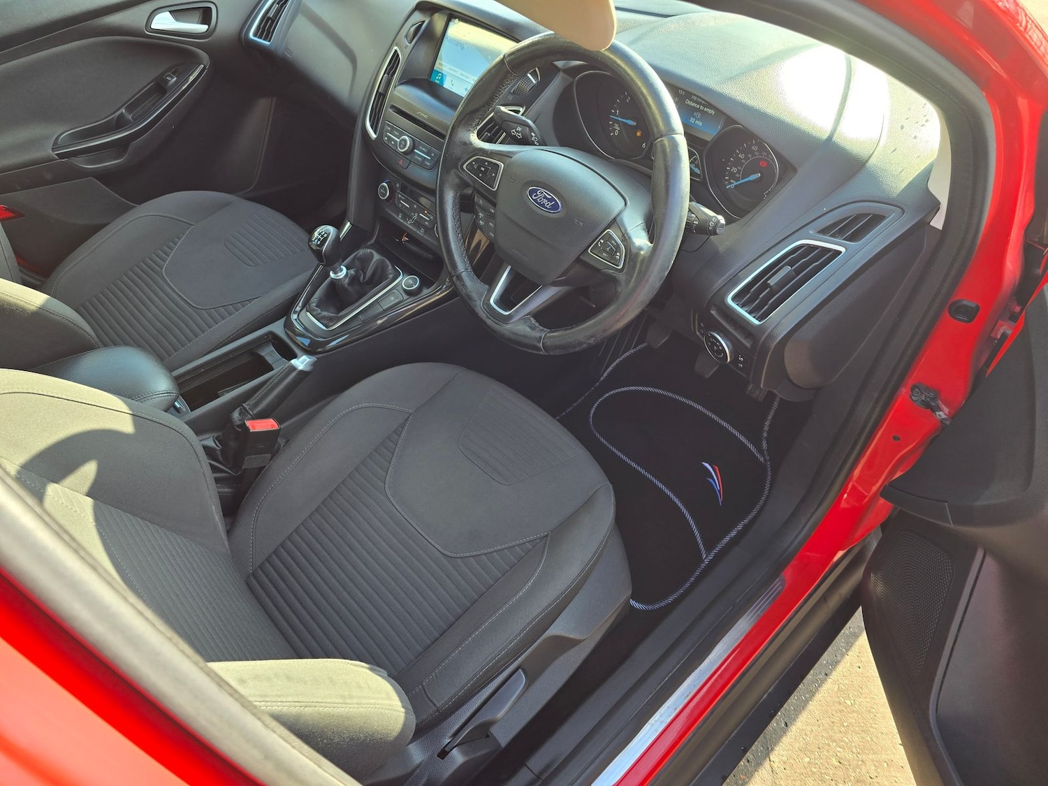 Used Ford Focus 2017 for sale - 77539940: Photo 15