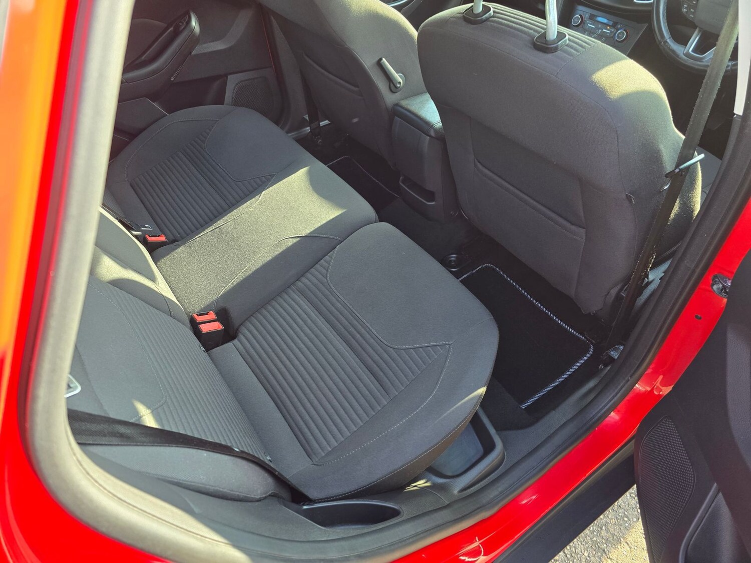 Used Ford Focus 2017 for sale - 77539940: Photo 16