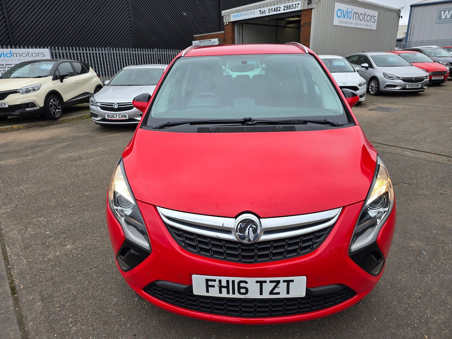 Used Vauxhall Zafira 2016 for sale - 78009482: Photo 2