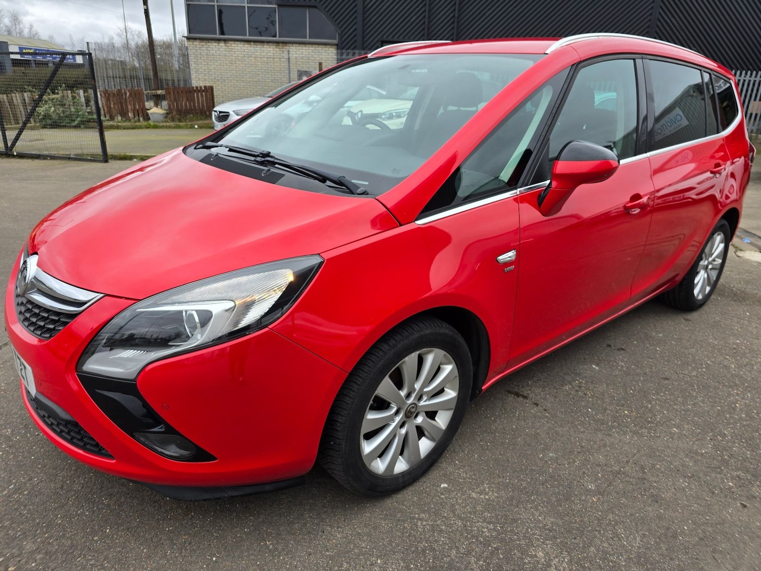 Used Vauxhall Zafira 2016 for sale - 78009482: Photo 8