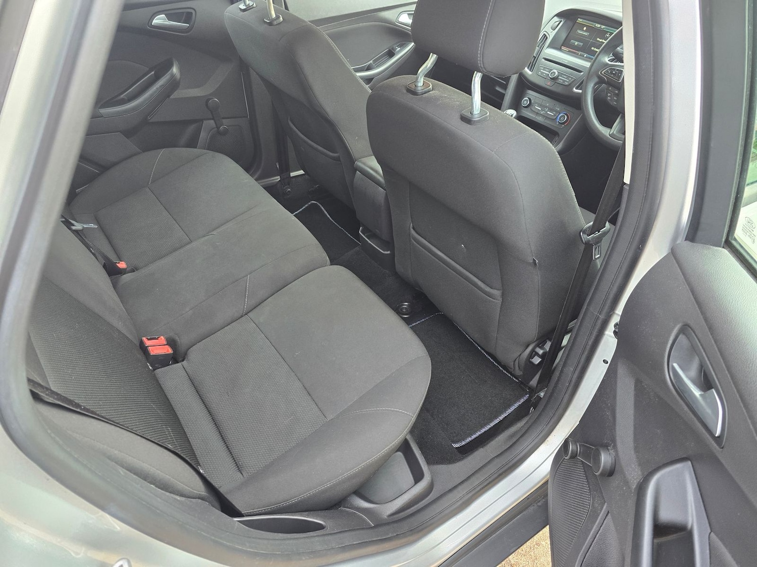 Used Ford Focus 2015 for sale - 76297391: Photo 15