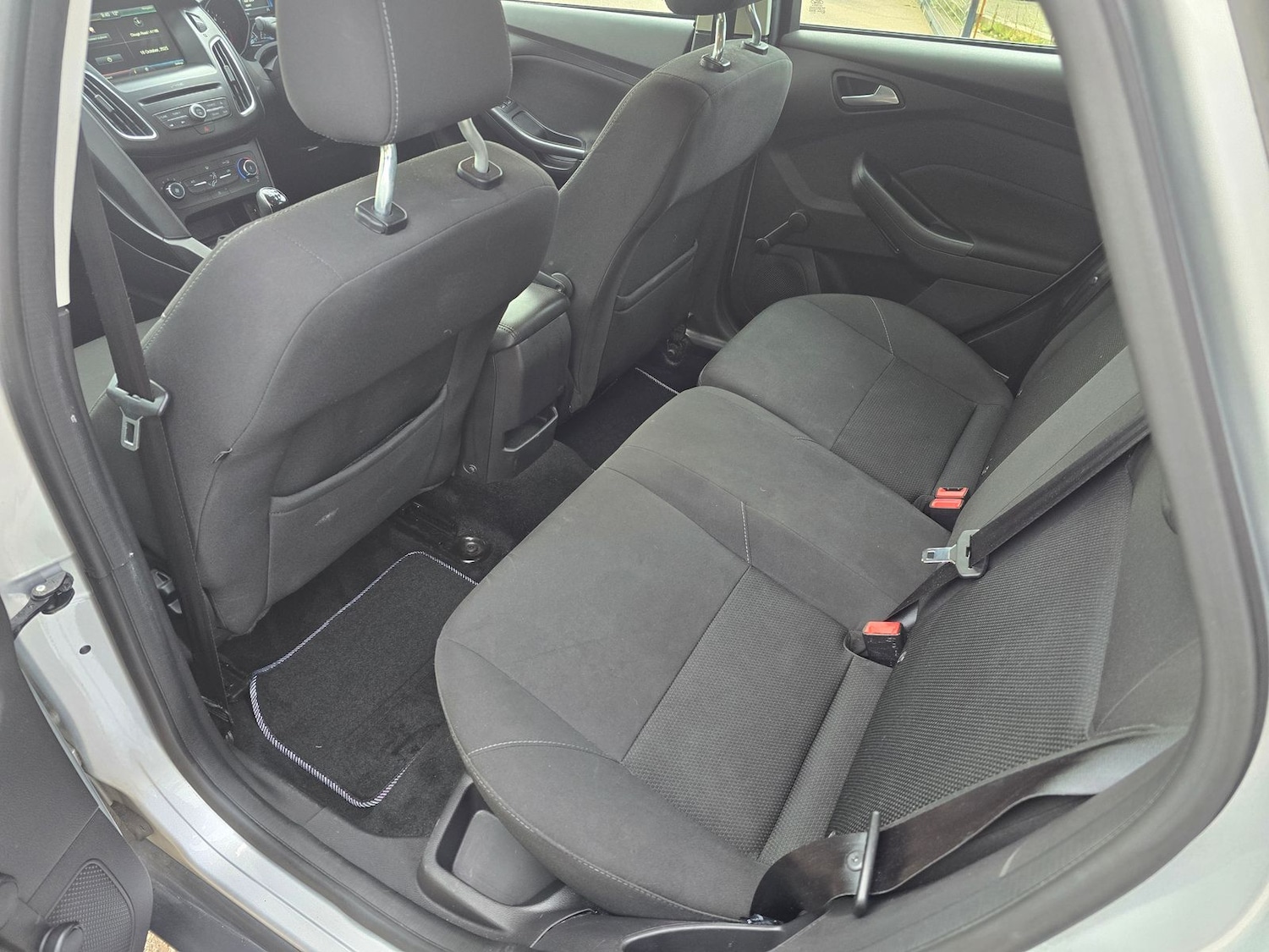 Used Ford Focus 2015 for sale - 76297391: Photo 19