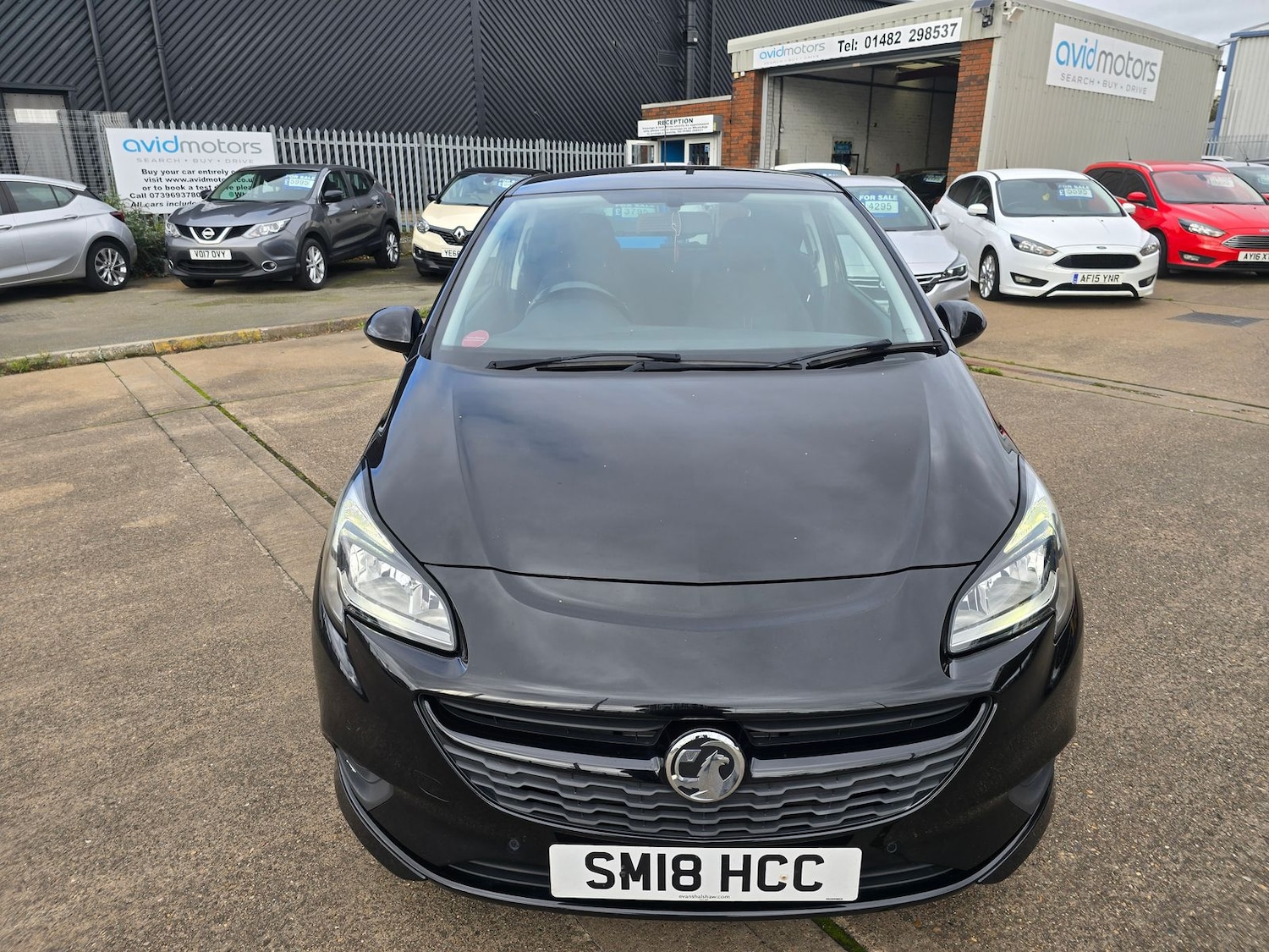 Used Vauxhall Corsa 2018 for sale - 76691651: Photo 2