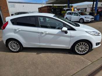 Used Ford Fiesta 2014 for sale - 74655389: Photo