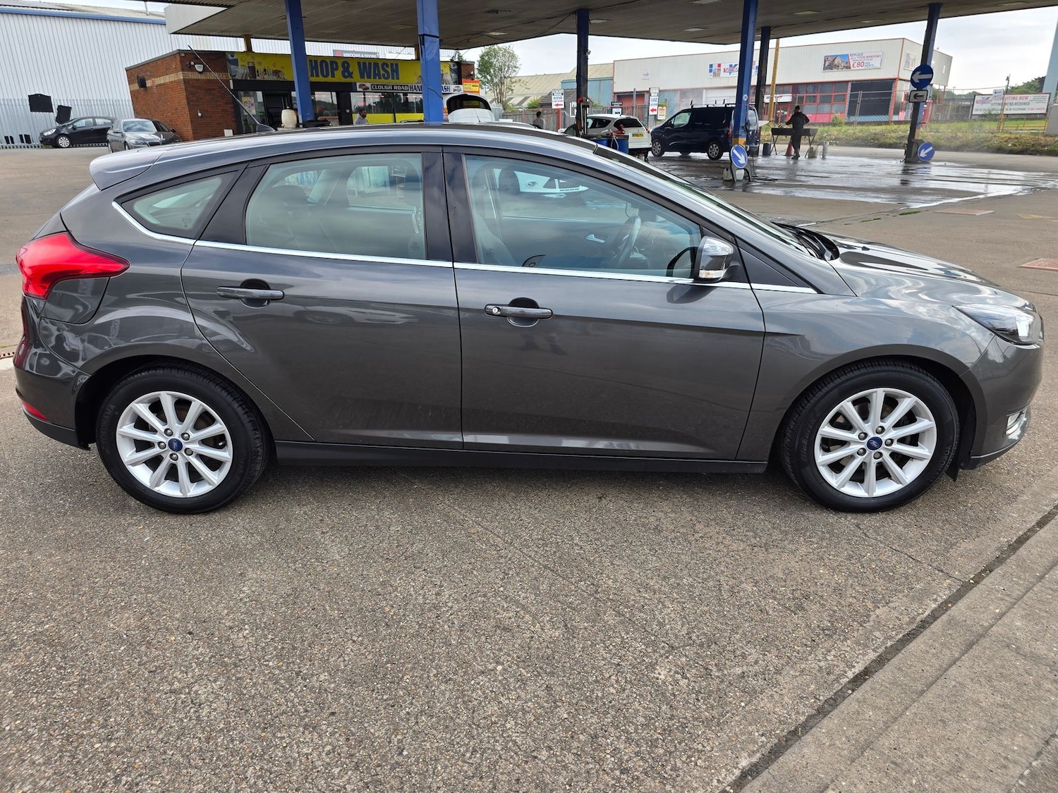 Used Ford Focus 2016 for sale - 76539726: Photo 3