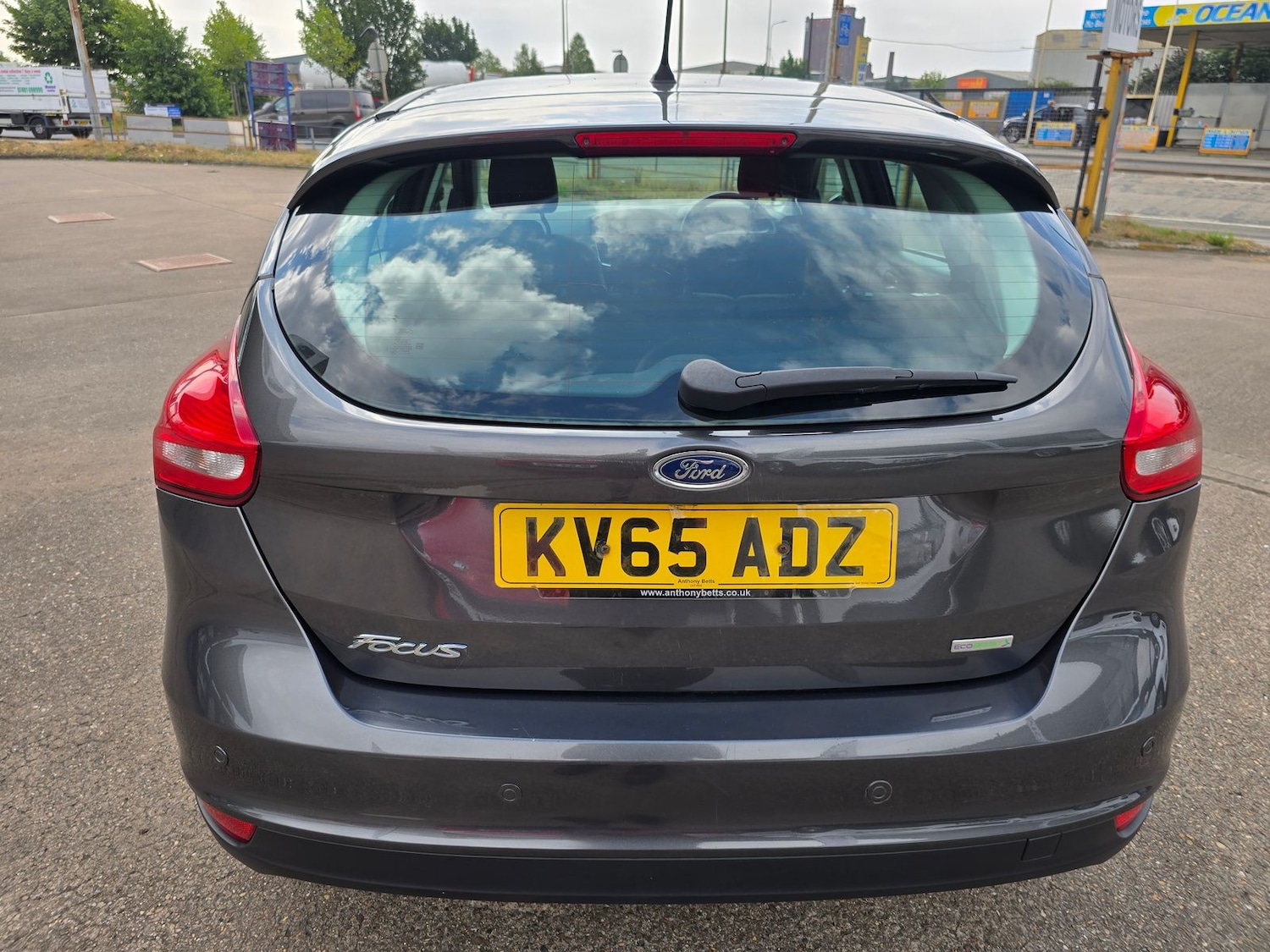 Used Ford Focus 2016 for sale - 76539726: Photo 5