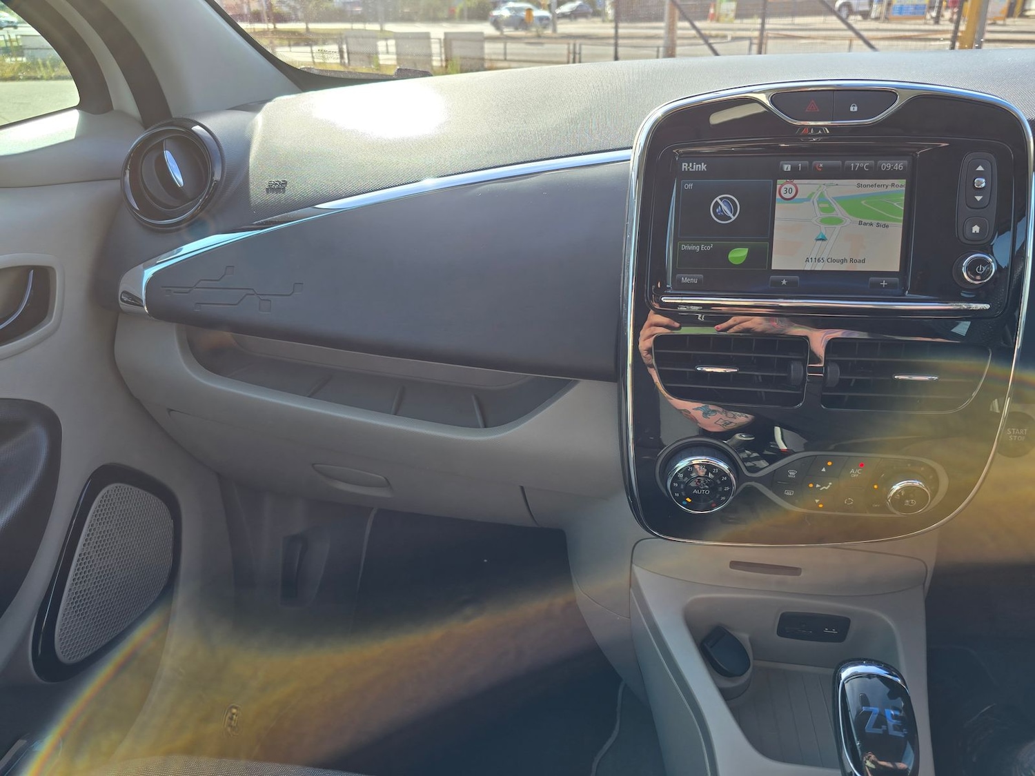 Used Renault Zoe 2016 for sale - 76795002: Photo 12