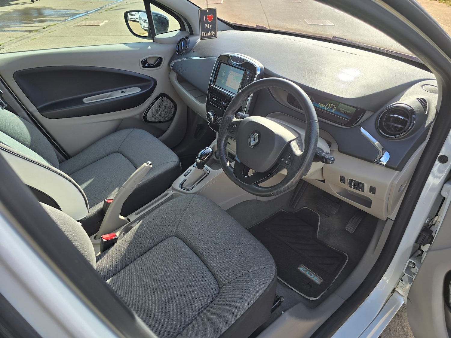 Used Renault Zoe 2016 for sale - 76795002: Photo 14