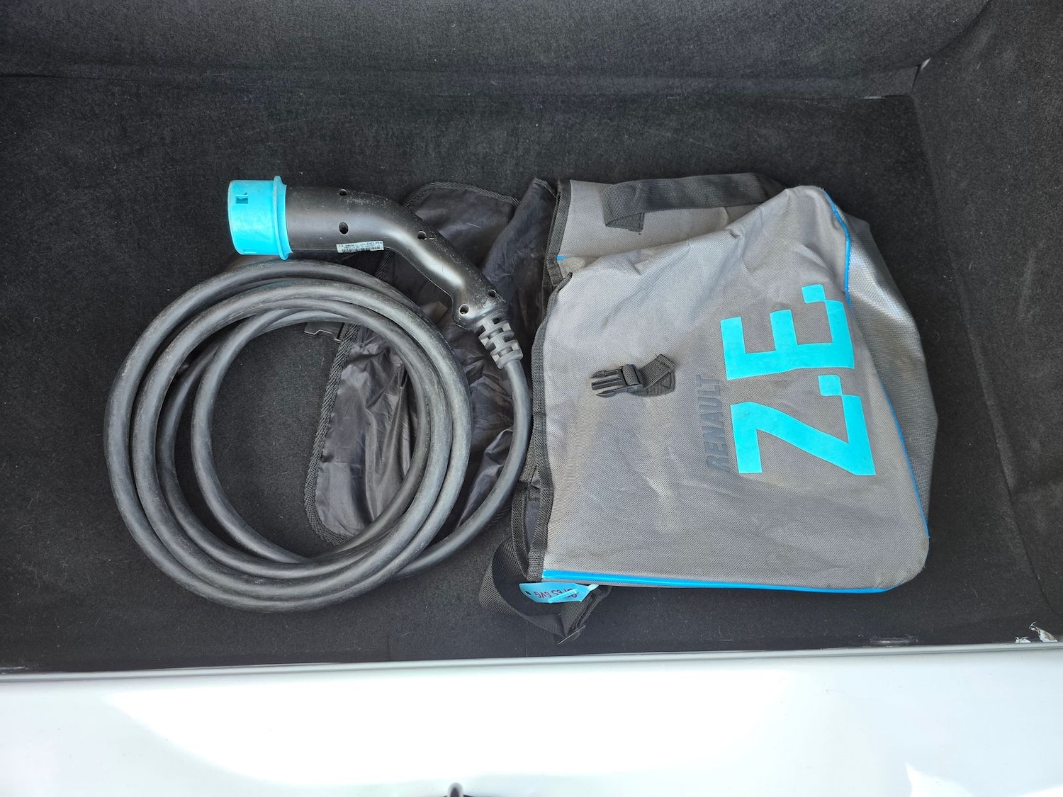 Used Renault Zoe 2016 for sale - 76795002: Photo 18