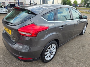 Used Ford Focus 2016 for sale - 75365720: Photo