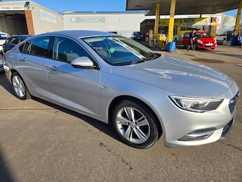 2017 - 1.6 Turbo D ecoTEC BlueInjection Tech Line Nav Grand Sport 5dr Diesel Manua