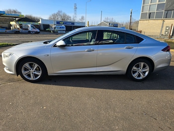Used Vauxhall Insignia 2017 for sale - 77449484: Photo