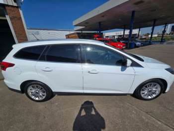 Used Ford Focus 2017 for sale - 74655357: Photo