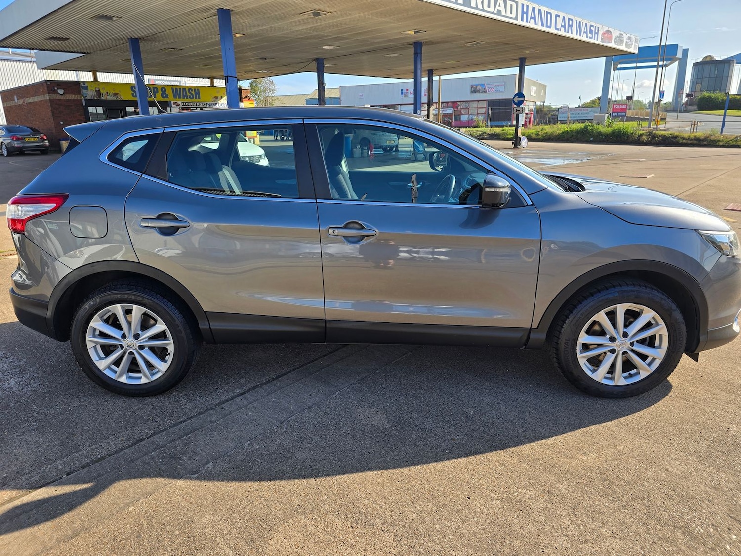 Used Nissan Qashqai 2017 for sale - 76795004: Photo 3