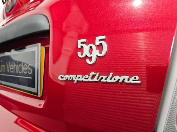 Used Abarth 595 2015 for sale - 71525368: Photo 11