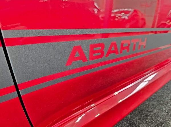 Used Abarth 595 2015 for sale - 71525368: Photo 24