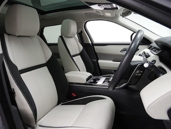 Used Land Rover Range Rover Velar 2023 for sale - 79012792: Photo