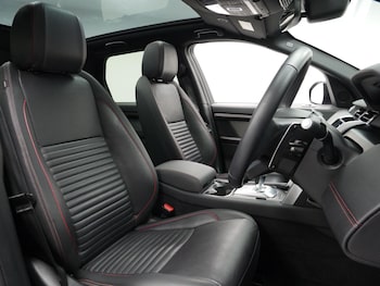 Used Land Rover Discovery Sport 2022 for sale - 78493392: Photo