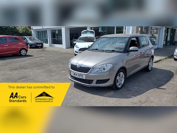 Used Skoda Fabia 2014 for sale - 79409958: Photo