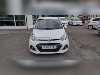Used Hyundai i10 2016 for sale - 78819877: Photo