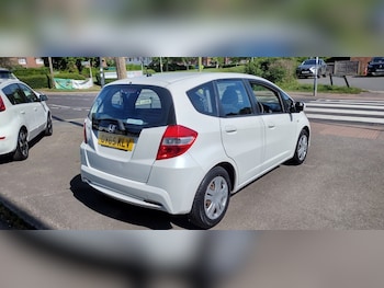 Used Honda Jazz 2015 for sale - 78673351: Photo